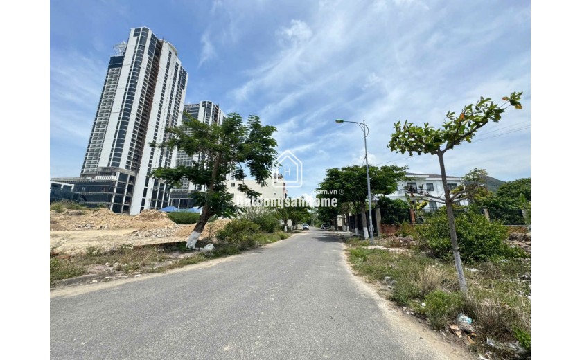 Bán Đất Biệt Thự Mặt Tiền Đường Huỳnh Văn Nghệ - Vĩnh Hoà - Bắc Nha Trang.